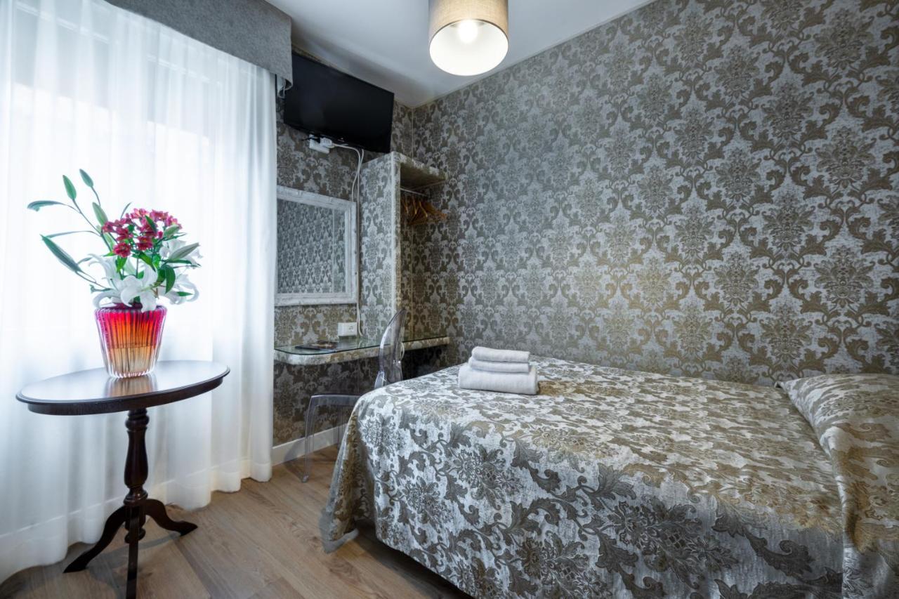 Hotel Apostoli Garden Venice Luaran gambar