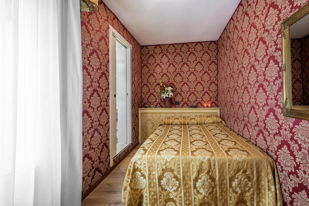 Hotel Apostoli Garden Venice Luaran gambar